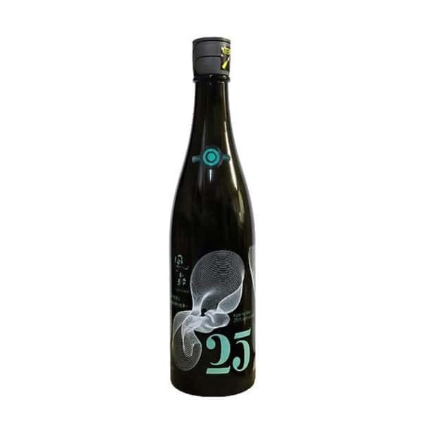 油長酒造 油長酒造 風之森 25周年記念 未來予想酒II 高溫發酵之世界 無濾過無加水生酒 真中採り 720ml 720ml 正面圖