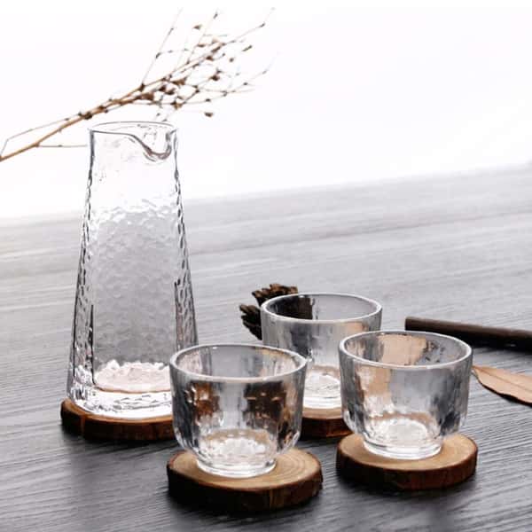 日式清酒杯 日式清酒杯 玻璃酒杯酒瓶套裝 一瓶三杯 正面圖