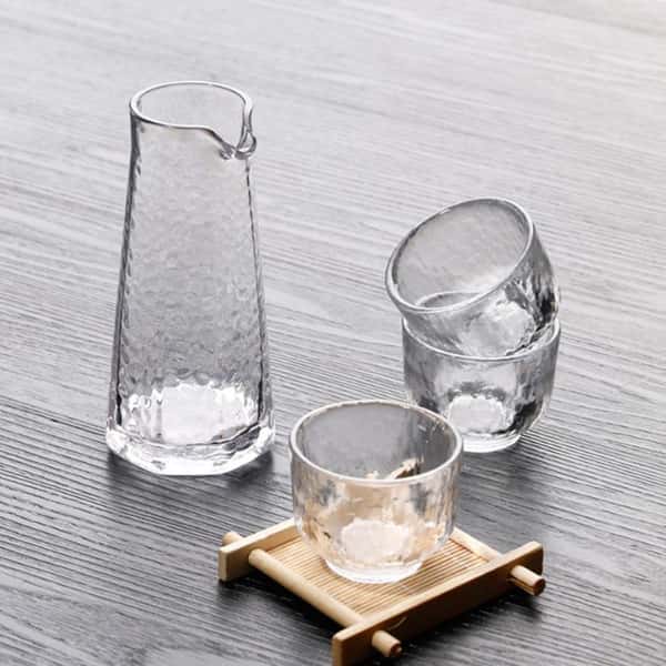 日式清酒杯 日式清酒杯 玻璃酒杯酒瓶套裝 一瓶三杯 正面圖