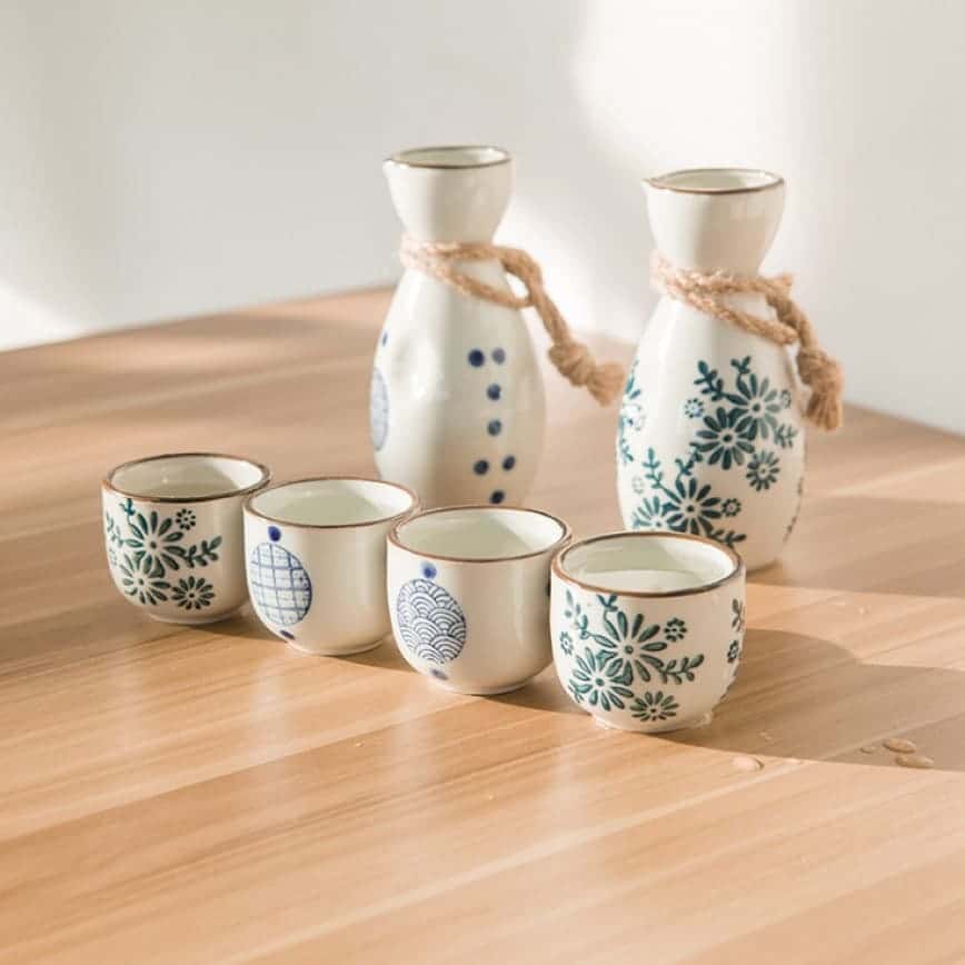 日式小酒杯 蘭花冬布花 1個裝 (款式隨機) (圖片2)