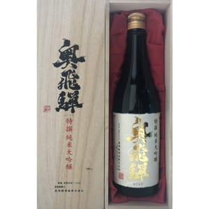 奧飛驒 奧飛驒 Kura Master 2020 特撰 純米大吟釀 720ml 720ml 正面圖