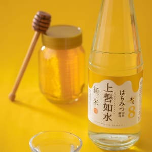 白瀧酒造 白瀧酒造 上善如水 純米酒 蜂蜜はちみつ由來酵母 300ml - 期間限定 限量推出 300ml  正面圖