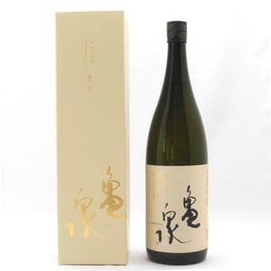 龜泉酒造 龜泉酒造 亀泉 貴賓 純米大吟釀 火入 1.8L - 入賞受賞酒 8L 正面圖