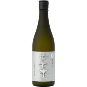 奧羽自慢 奧羽自慢 吾有事 純米大吟釀 雲の上 720ml 720ml 正面圖