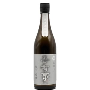 奧羽自慢 奧羽自慢 吾有事 純米大吟釀 雲の上 別誂 酒未來 720ml 720ml 正面圖