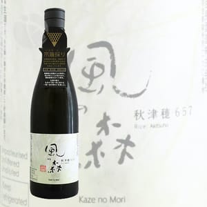 油長酒造 油長酒造 風之森 秋津穗657 笊籬採り 無濾過生原酒 720ml 720ml 正面圖