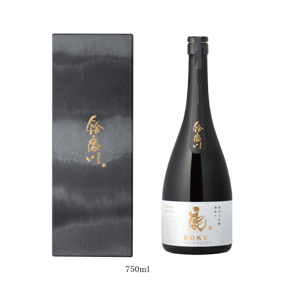 鈴鹿川 鈴鹿川 特撰酒 鹿 滴取 純米大吟釀 750ml 750ml 正面圖