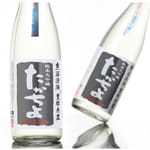高千代酒造 高千代酒造 魚沼清酒 Summer Blue 純米大吟釀 生原酒 1.8L 8L  正面圖